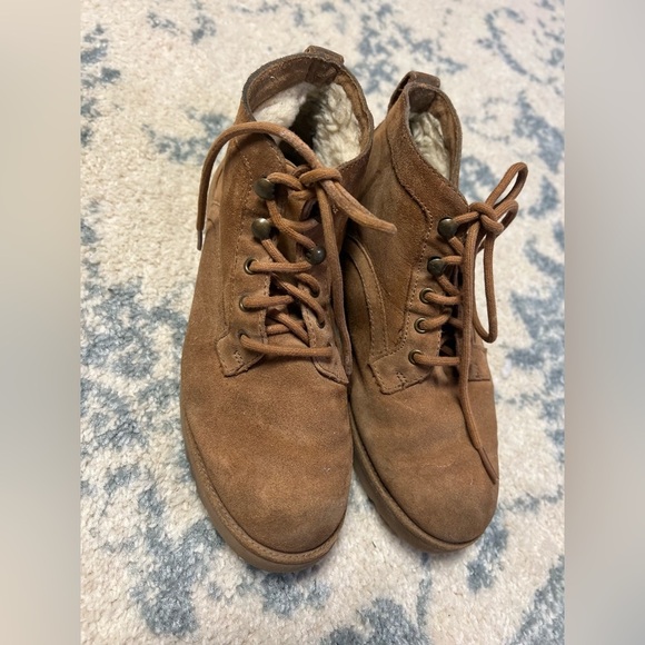 UGG  CHUKKA Boots BETHANY CLASSIC  SUEDE  Womens chestnut - Picture 3 of 7